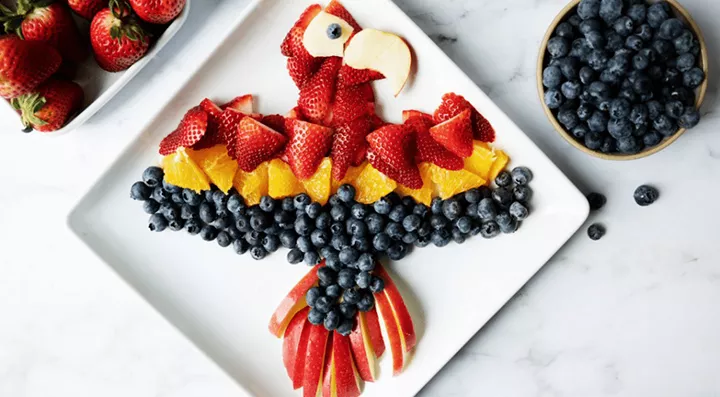 chopped fruit sorted like a parrot
